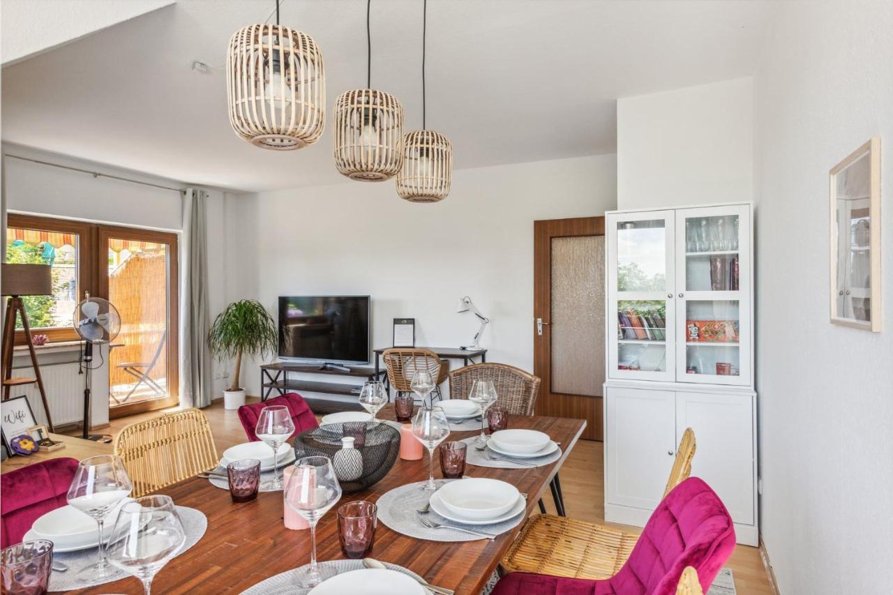Charysma - Weserufer, Stylish, Schlafzimmer Mit Smart-Tv, 2 Parkplaetze Hamelin Exterior foto